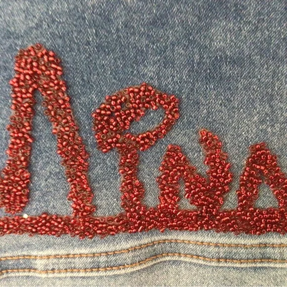 Denim jacket with beaded Minnie Mouse - Picture 3 of 9